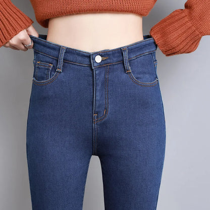 Women Thermal Jeans Winter Snow Warm Plush Stretch Jeans Lady Skinny Thicken Fleece Students Pants Female Retro Blue Trousers