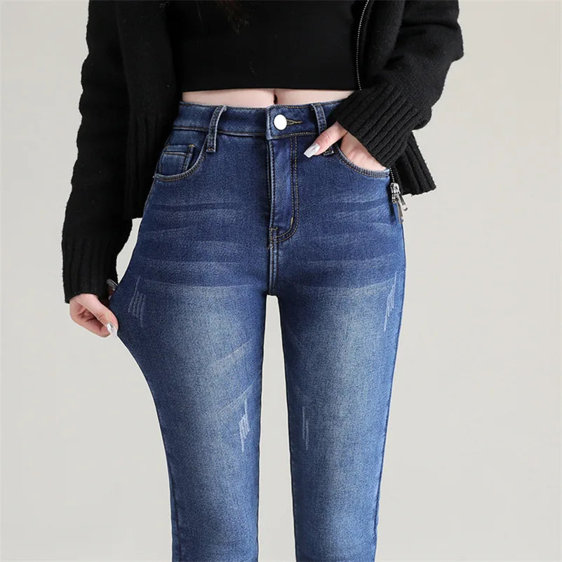 Women Thermal Jeans Winter Snow Warm Plush Stretch Jeans Lady Skinny Thicken Fleece Students Pants Female Retro Blue Trousers